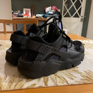 Huarache Sneakers